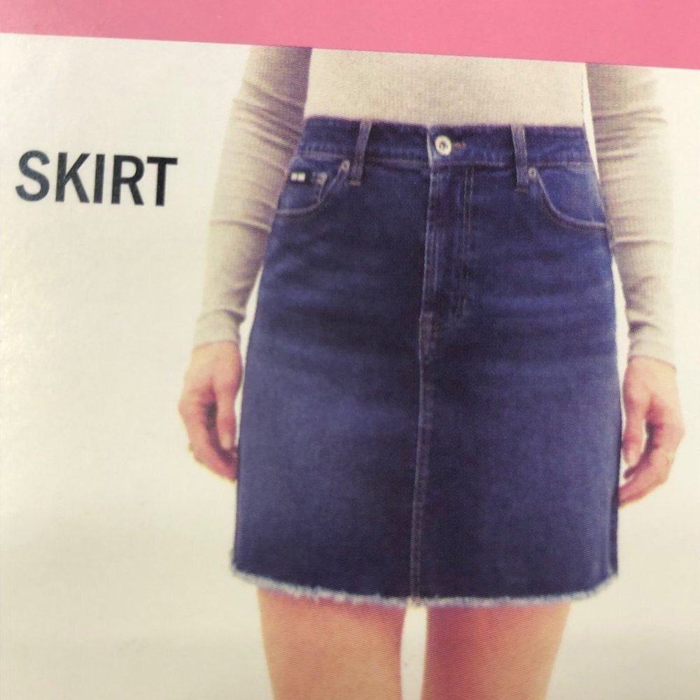 DKNY MID RISE DENIM LINE SKIRT NEW WITH TAG